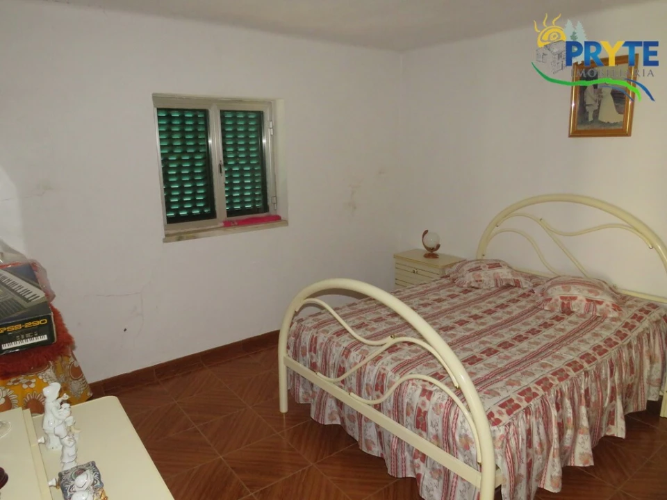 Moradia T5 para Venda em São João do Peso Foto 25