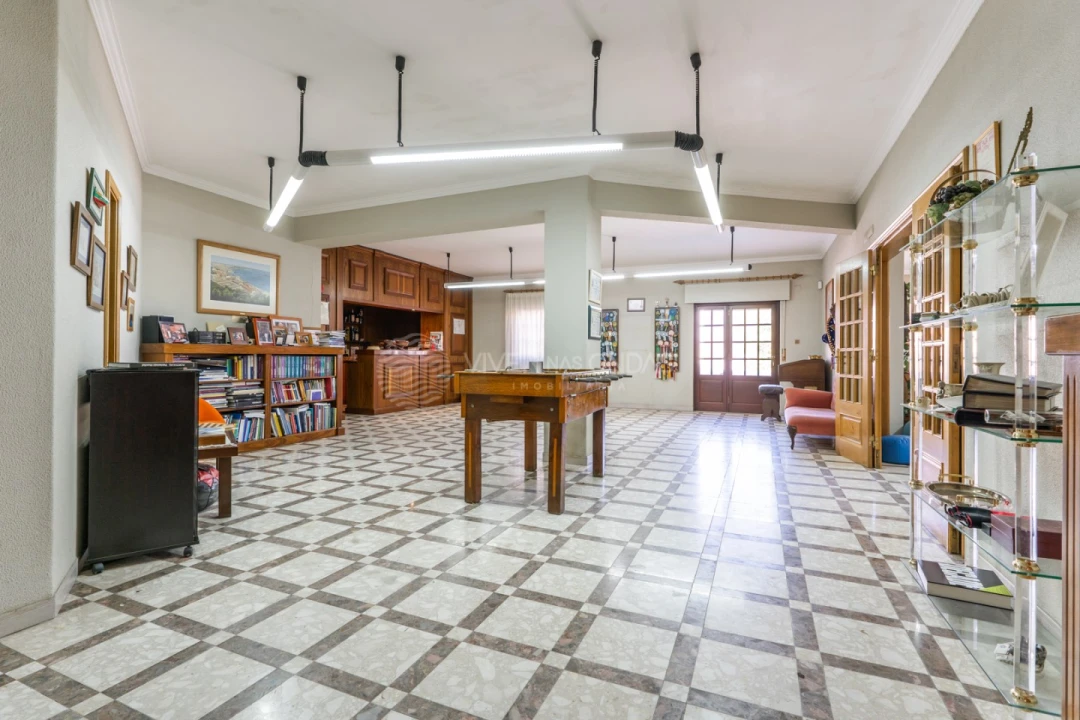 Moradia T6 para Venda em Amora Foto 25