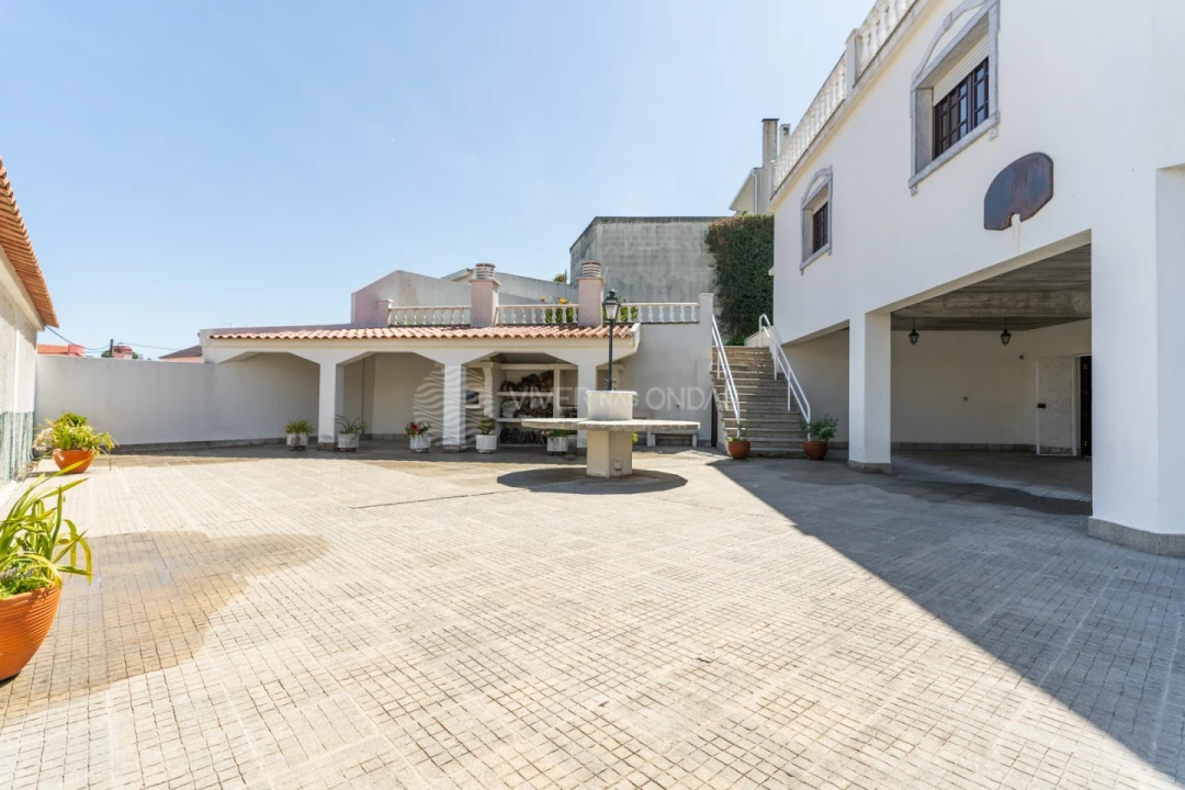 Moradia T6 para Venda em Amora Foto 32