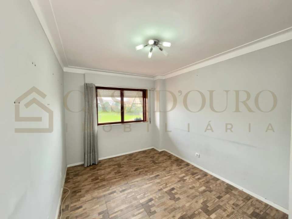 Apartamento para Venda em Rio Tinto Foto 3