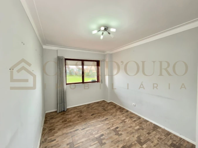 Apartamento para Venda em Rio Tinto Foto 3