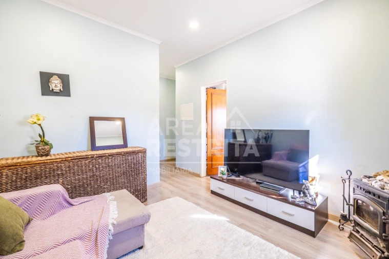 Moradia T2 para Venda em Azeitão (São Lourenço e São Simão) Foto 8