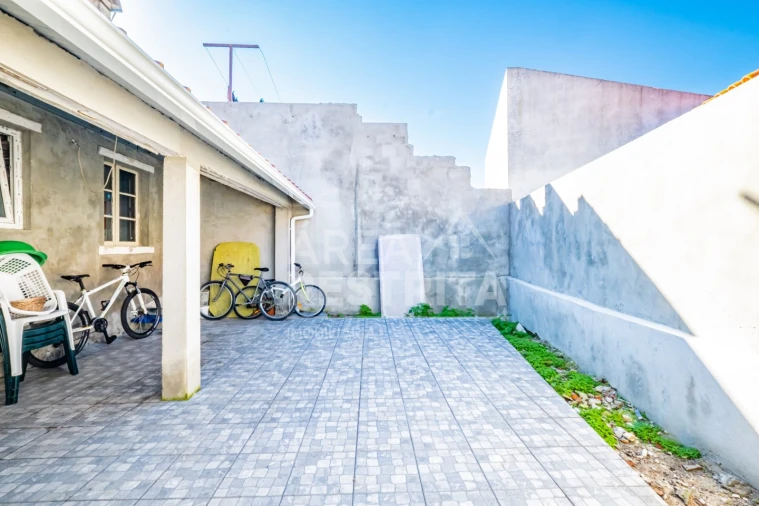 Moradia T2 para Venda em Azeitão (São Lourenço e São Simão) Foto 20