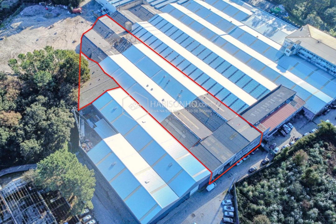 Armazém para Venda em Rio Tinto Foto 22