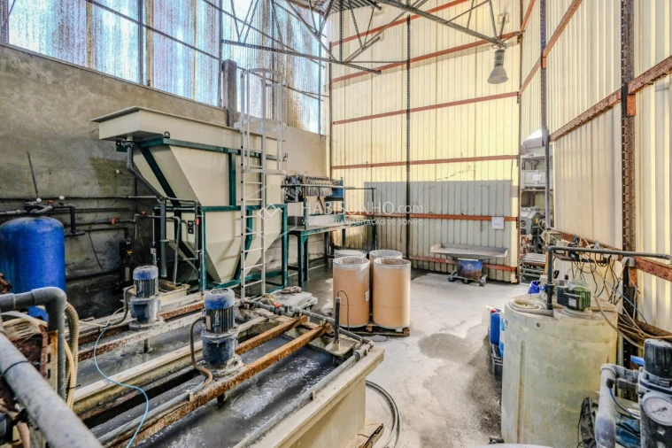 Armazém para Venda em Rio Tinto Foto 5