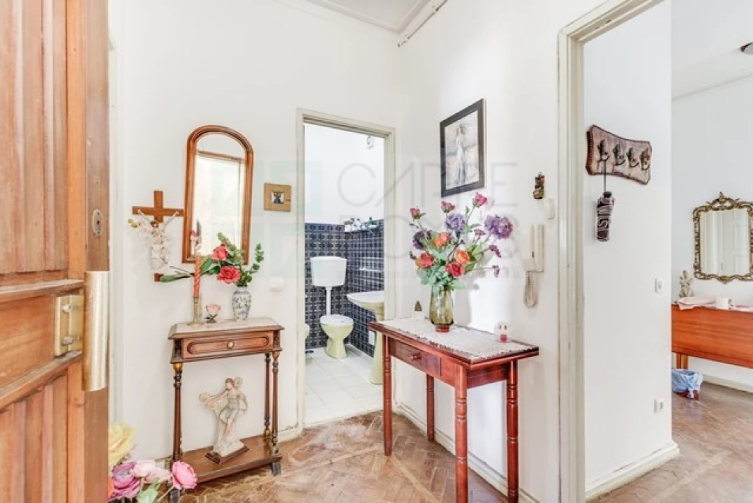 Apartamento T3 para Venda em Areeiro Foto 16