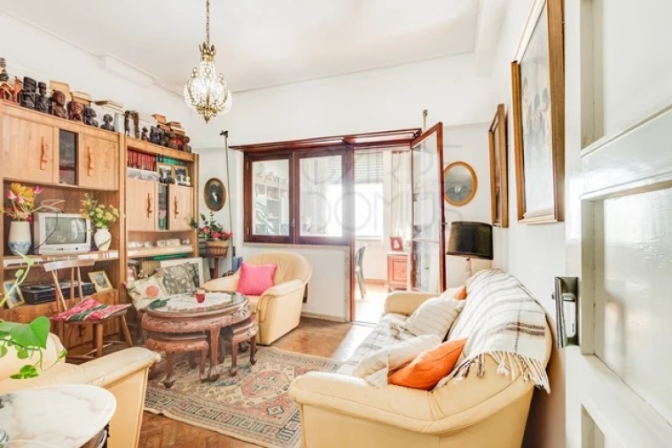 Apartamento T3 para Venda em Areeiro Foto 20