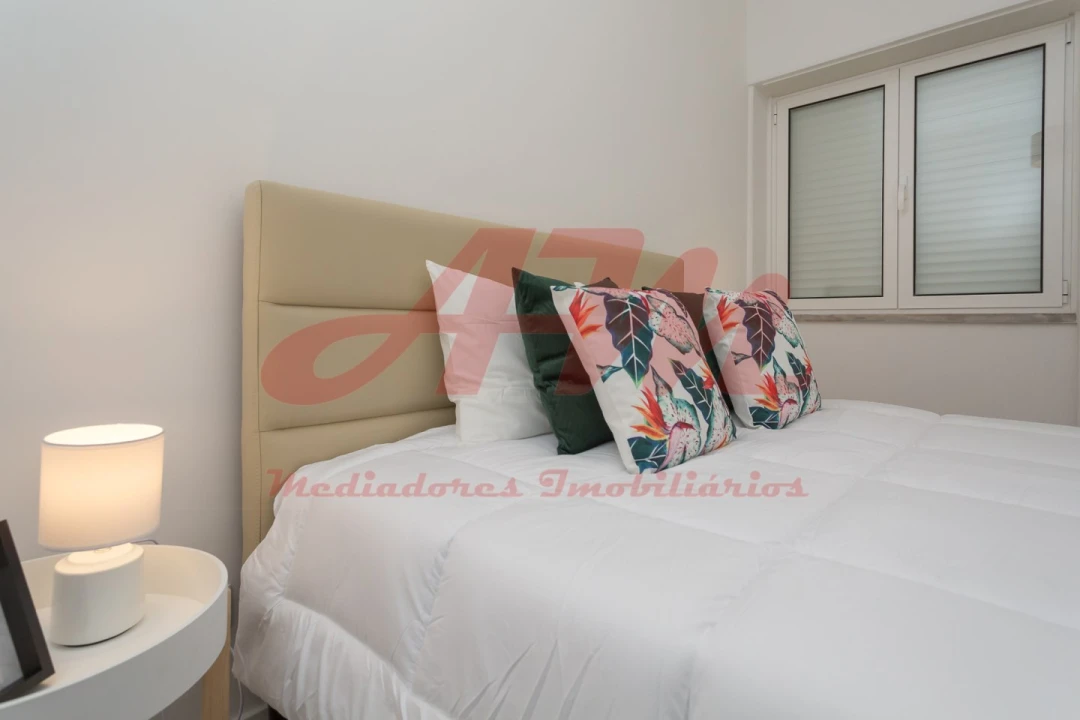 Apartamento T3 para Venda em Benfica Foto 8