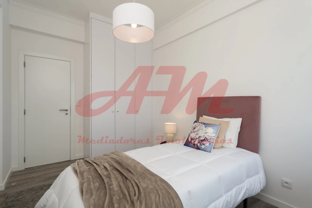 Apartamento T3 para Venda em Benfica Foto 13