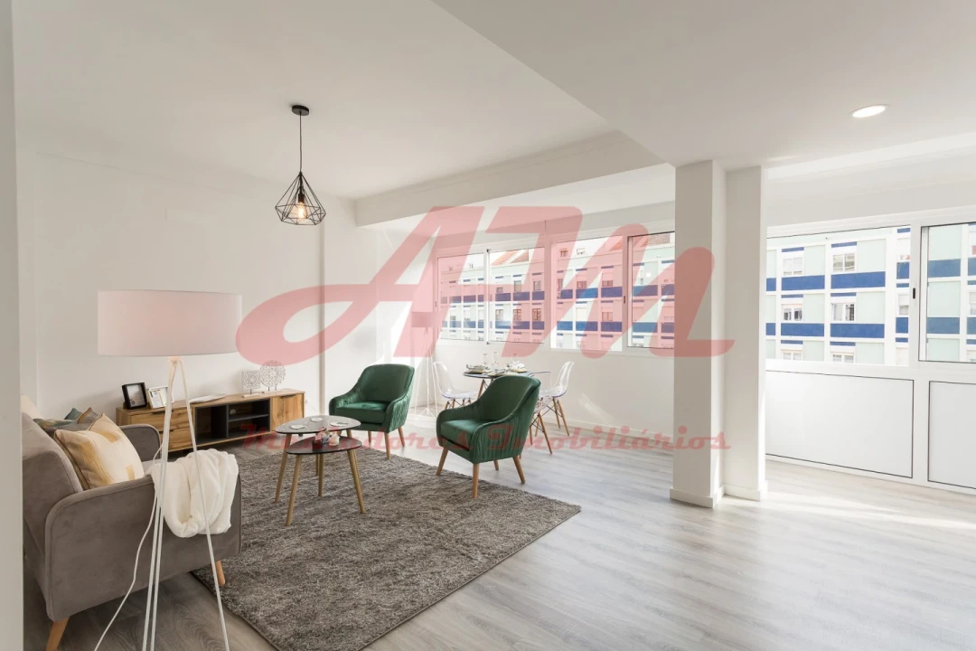 Apartamento T3 para Venda em Benfica Foto 25