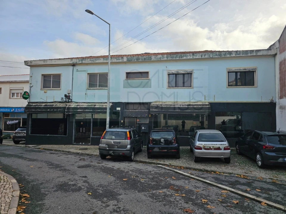 Prédio para Venda em Algueirão-Mem Martins Foto 4