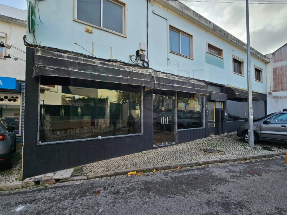 Prédio para Venda em Algueirão-Mem Martins Foto 5