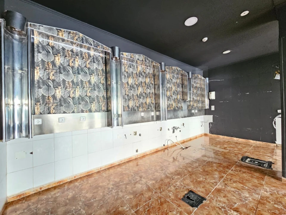 Prédio para Venda em Algueirão-Mem Martins Foto 17