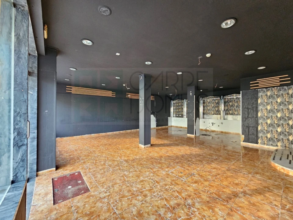 Prédio para Venda em Algueirão-Mem Martins Foto 2