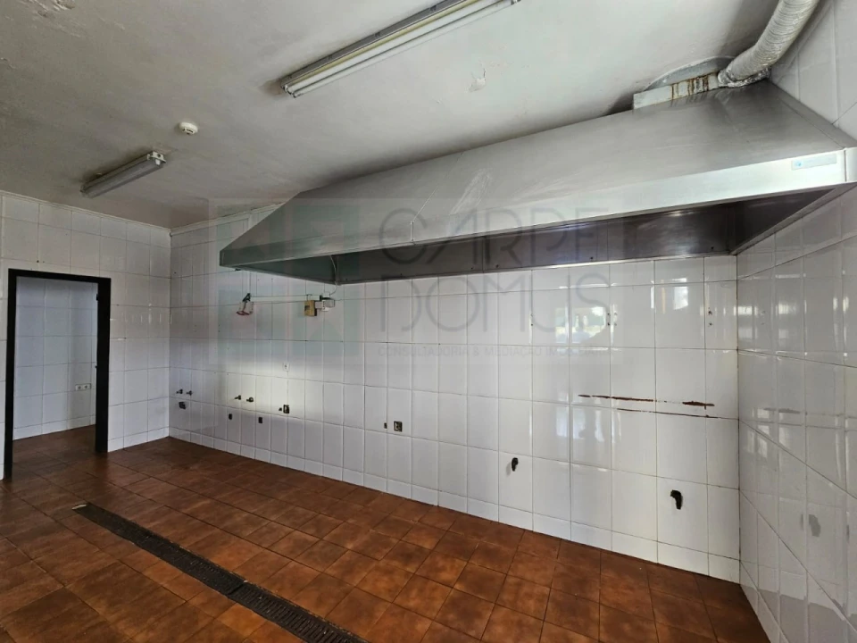 Prédio para Venda em Algueirão-Mem Martins Foto 11