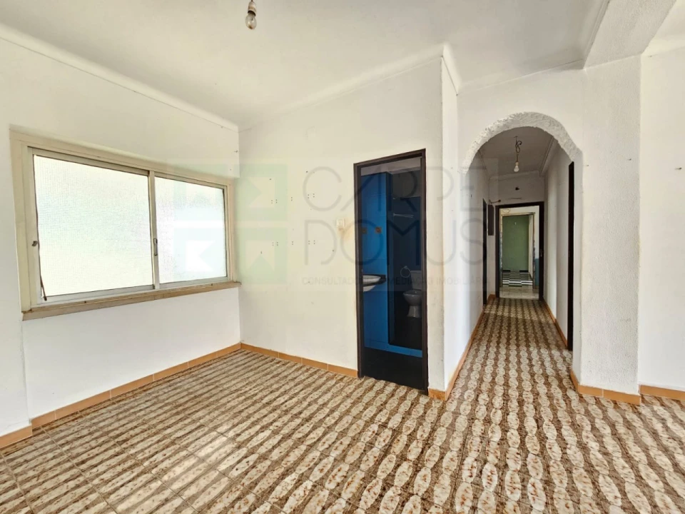 Prédio para Venda em Algueirão-Mem Martins Foto 52