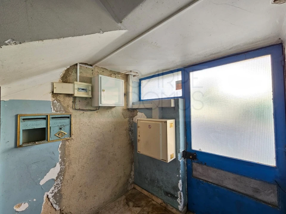 Prédio para Venda em Algueirão-Mem Martins Foto 64