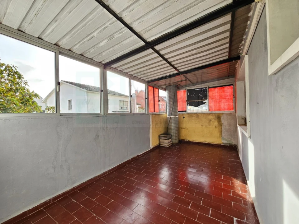 Prédio para Venda em Algueirão-Mem Martins Foto 36