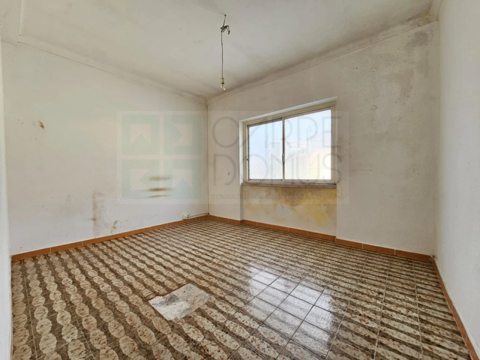 Prédio para Venda em Algueirão-Mem Martins Foto 46