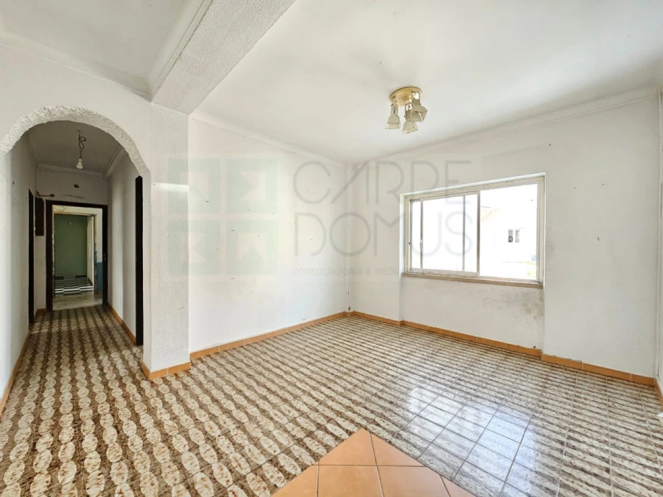 Prédio para Venda em Algueirão-Mem Martins Foto 47