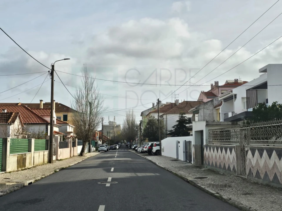 Prédio para Venda em Algueirão-Mem Martins Foto 67