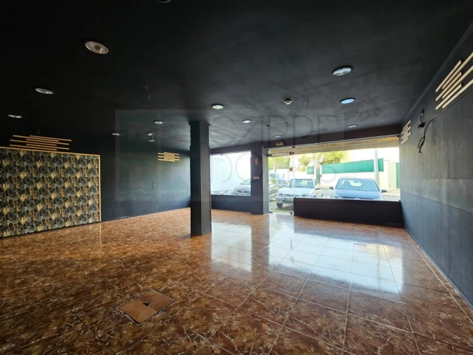 Prédio para Venda em Algueirão-Mem Martins Foto 21