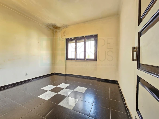 Prédio para Venda em Algueirão-Mem Martins Foto 29