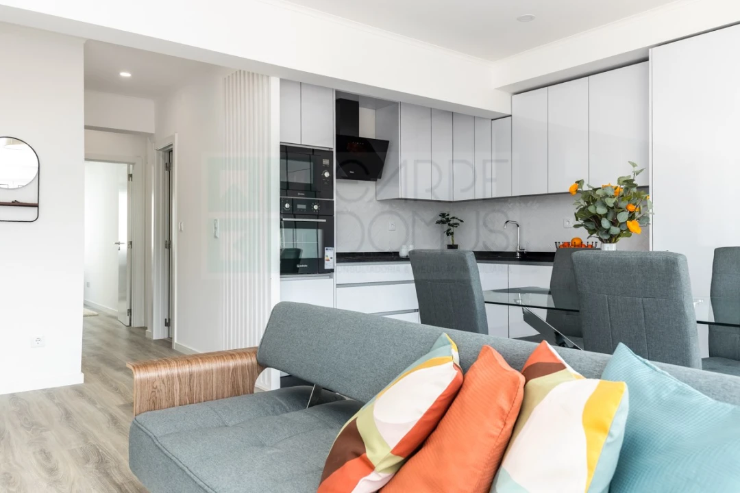 Apartamento T3 para Venda em Benfica Foto 7