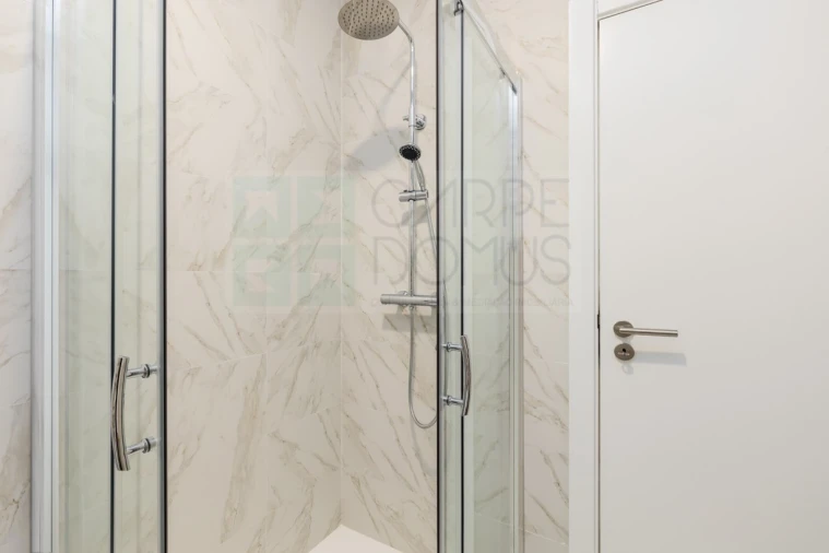 Apartamento T3 para Venda em Benfica Foto 16