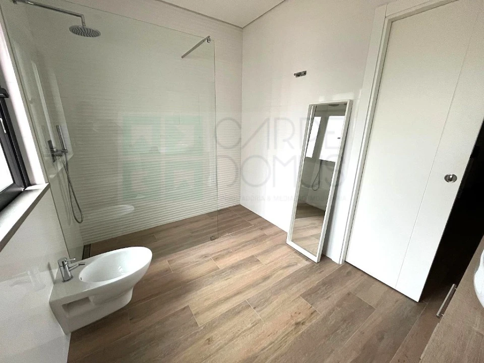 Apartamento T2 para Venda em Tavira (Santa Maria e Santiago) Foto 10