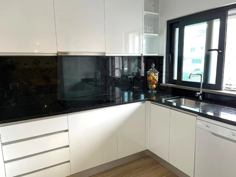 Apartamento T2 para Venda em Tavira (Santa Maria e Santiago) Foto 6