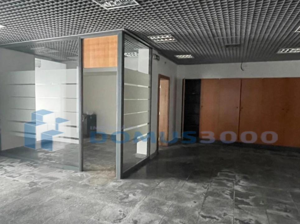 Loja para Venda em Bornes de Aguiar Foto 9