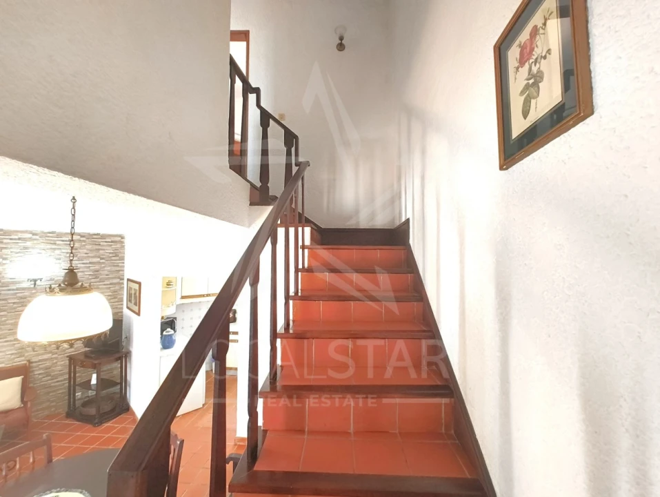 Moradia T11 para Venda em Foz do Arelho Foto 36