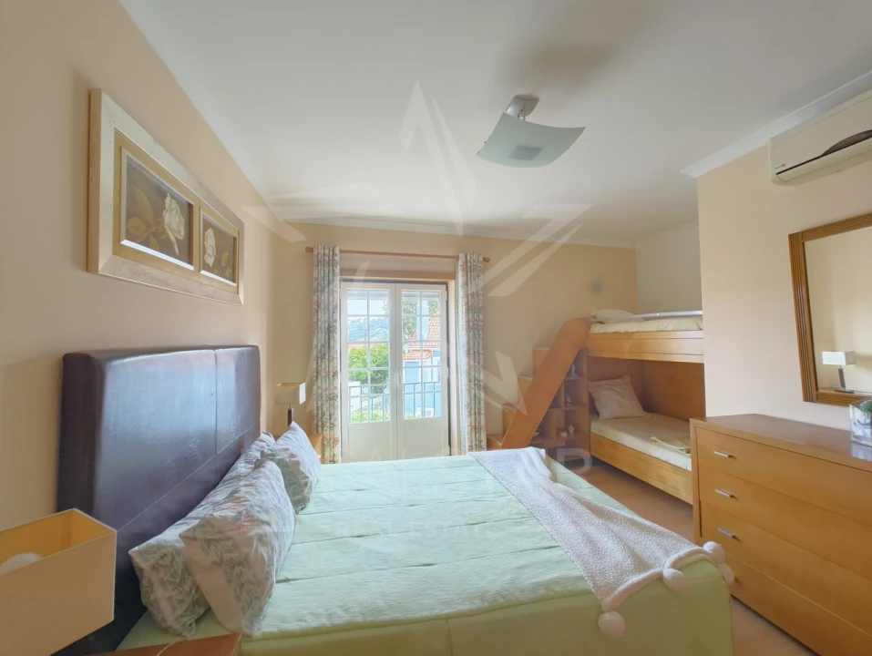 Moradia T11 para Venda em Foz do Arelho Foto 44