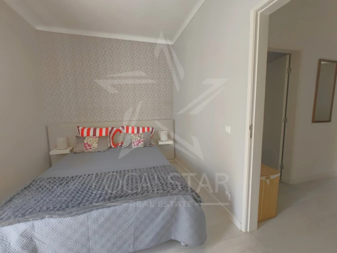 Moradia T11 para Venda em Foz do Arelho Foto 27