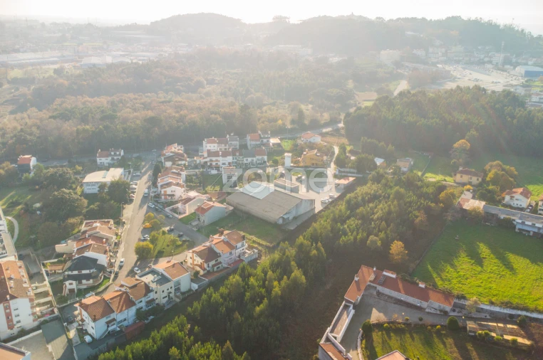Terreno para Venda em Pedroso e Seixezelo Foto 18