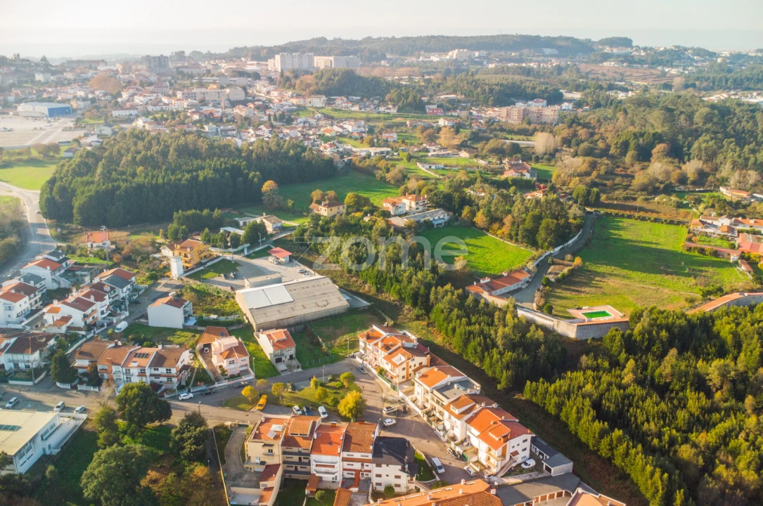 Terreno para Venda em Pedroso e Seixezelo Foto 17