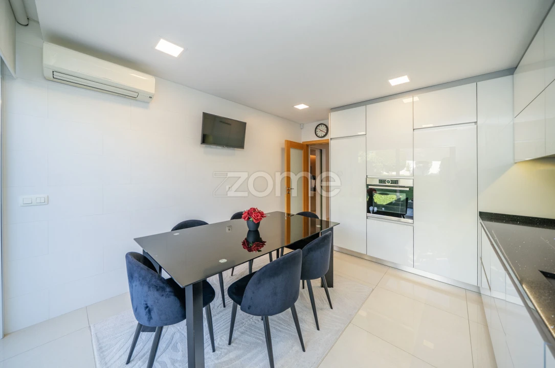 Moradia T4 para Venda em São Vitor (Braga) Foto 26