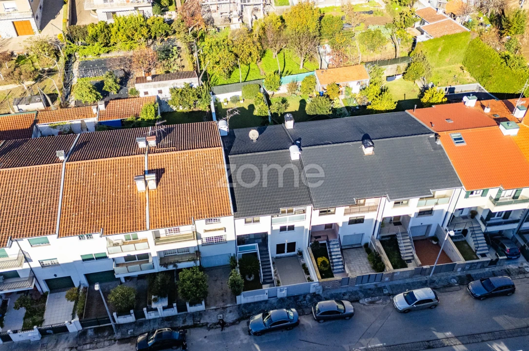 Moradia T4 para Venda em São Vitor (Braga) Foto 57