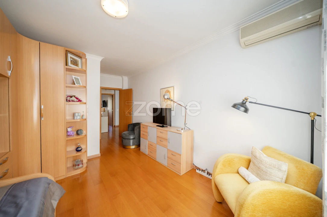 Moradia T4 para Venda em São Vitor (Braga) Foto 52