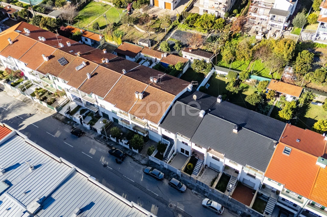 Moradia T4 para Venda em São Vitor (Braga) Foto 59