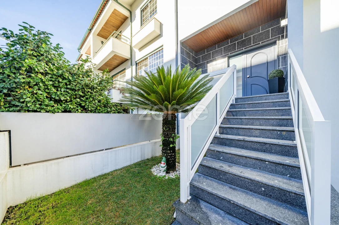 Moradia T4 para Venda em São Vitor (Braga) Foto 6