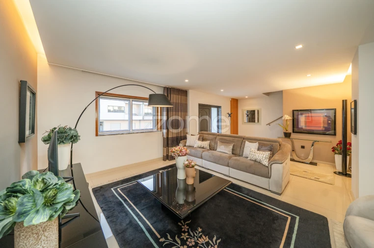 Moradia T4 para Venda em São Vitor (Braga) Foto 11