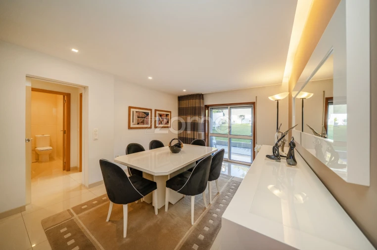 Moradia T4 para Venda em São Vitor (Braga) Foto 13