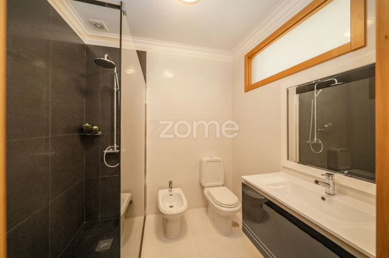 Moradia T4 para Venda em São Vitor (Braga) Foto 48