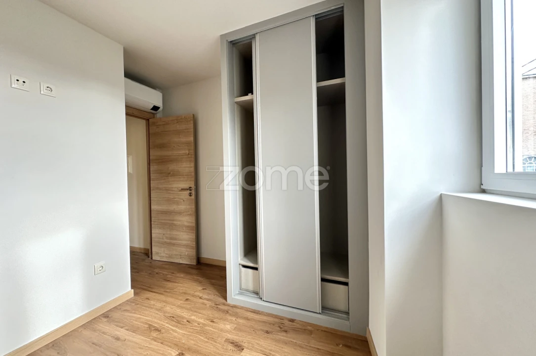 Moradia T4 para Venda em Santa Marinha e São Pedro da Afurada Foto 25