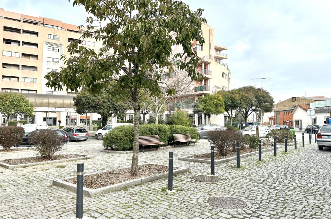 Moradia T4 para Venda em Santa Marinha e São Pedro da Afurada Foto 50