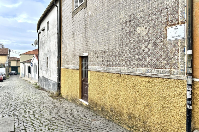 Moradia T4 para Venda em Santa Marinha e São Pedro da Afurada Foto 49