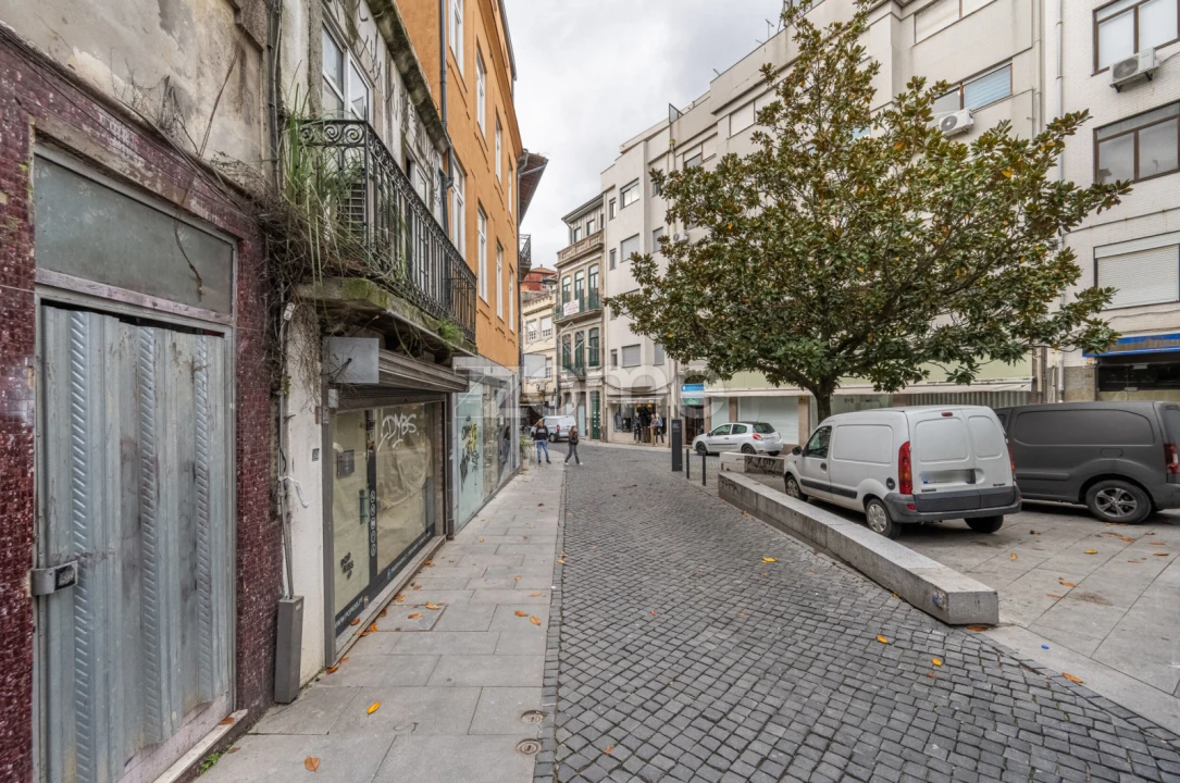Prédio para Venda em Cedofeita, Santo Ildefonso, Sé, Miragaia, São Nicolau e Vitória Foto 14