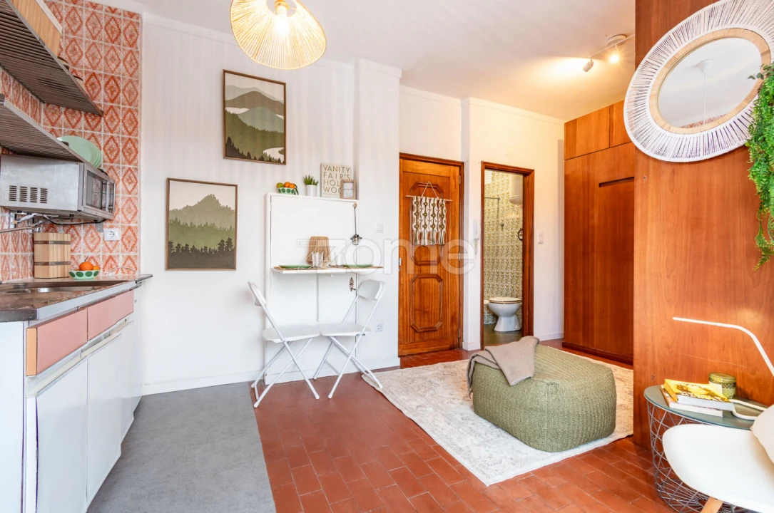 Apartamento T1 para Venda em Campanhã Foto 2